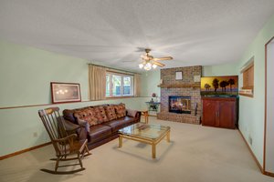  2430 Emerald Ln, Shakopee, MN 55379, US Photo 28