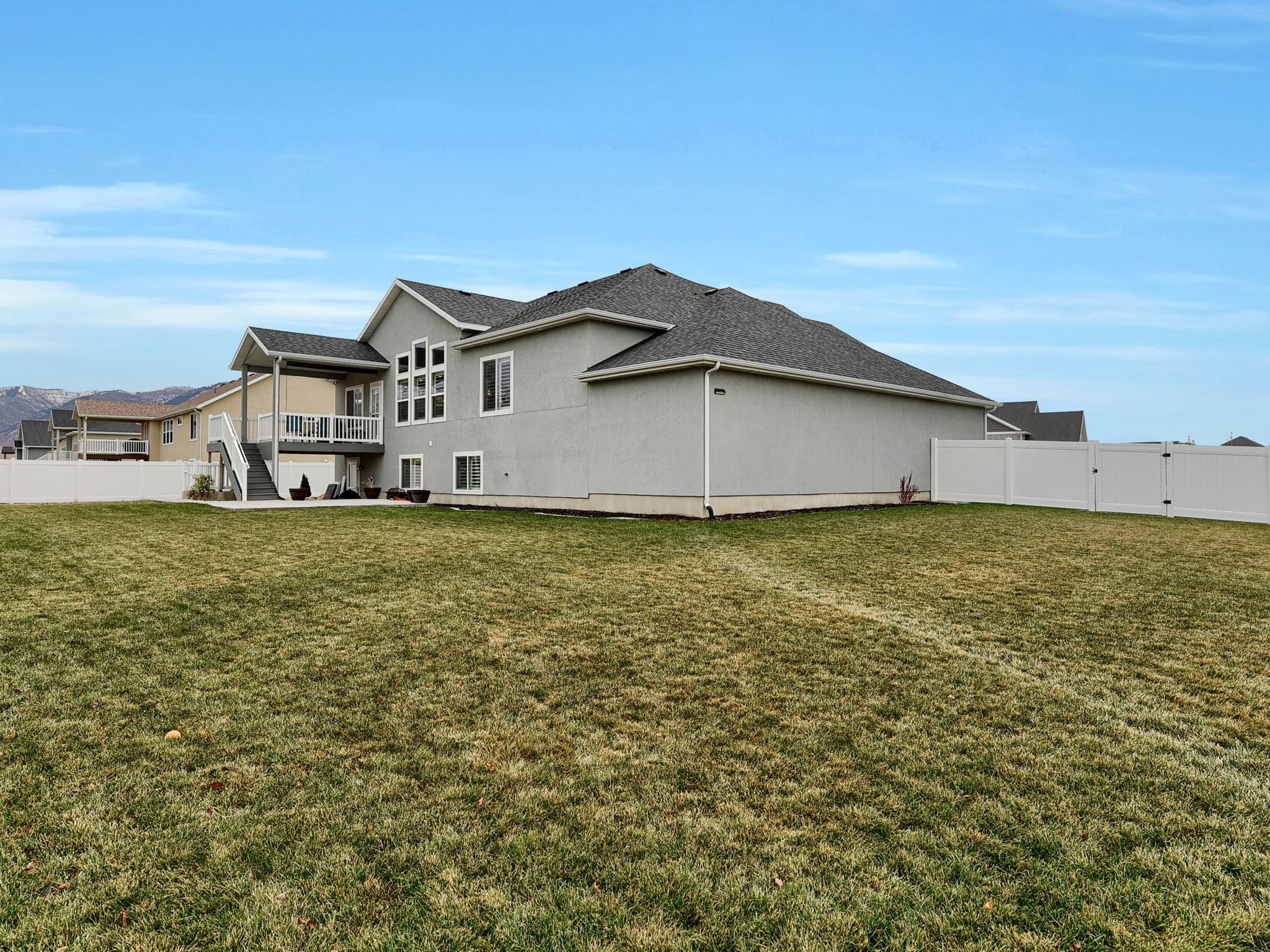  2430 2425 N, Farr West, UT 84404, US Photo 30