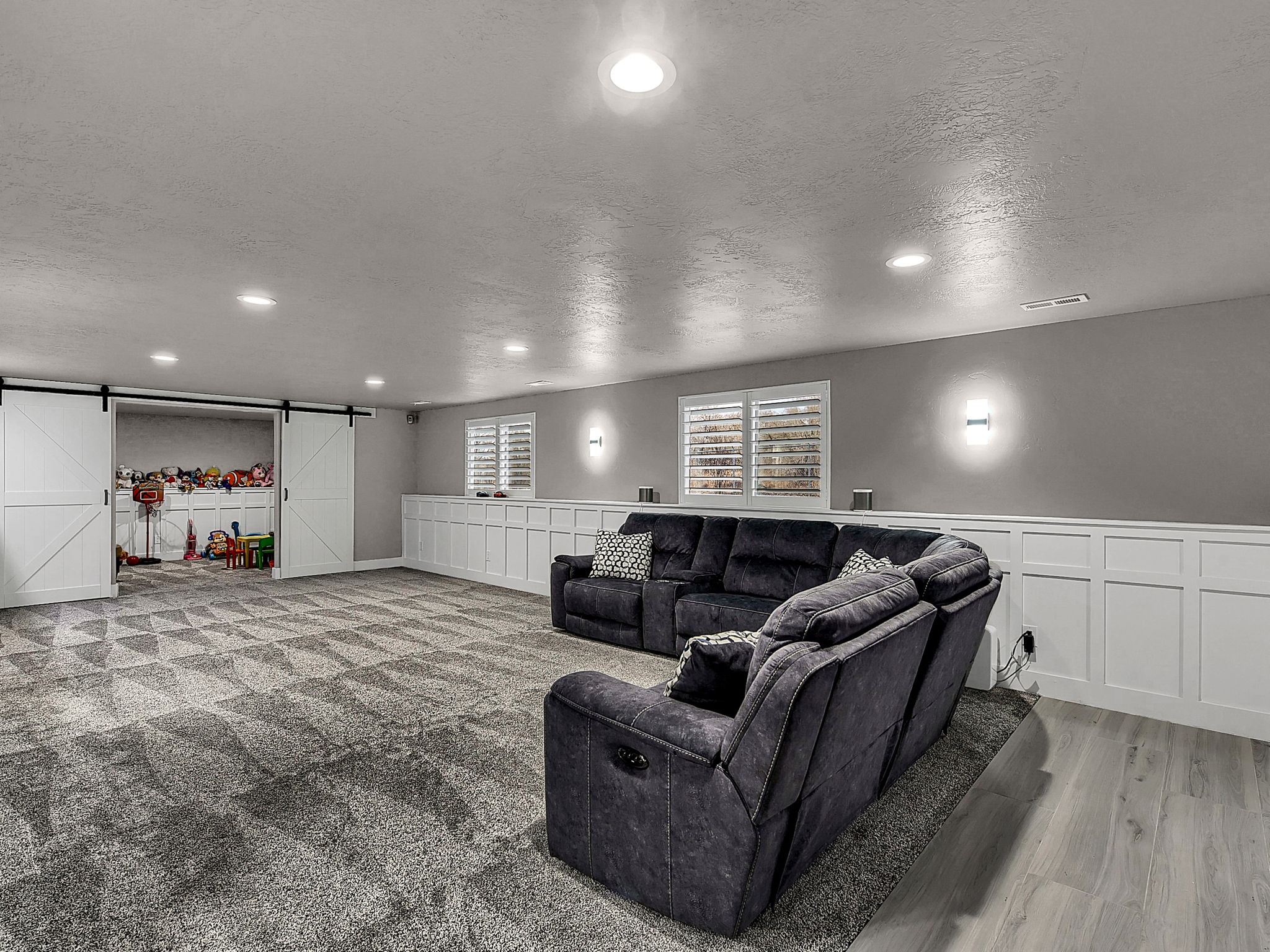 2430 2425 N, Farr West, UT 84404, US Photo 21