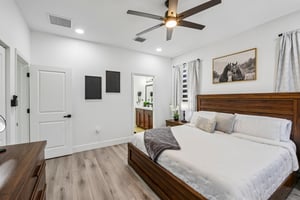 SW 115th Ct-S2105-029.jpg