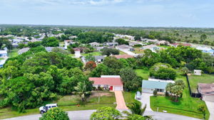  Photo 48