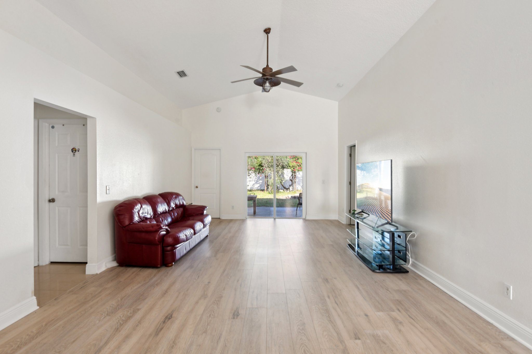 Branchwood Ct-S1212-006.jpg