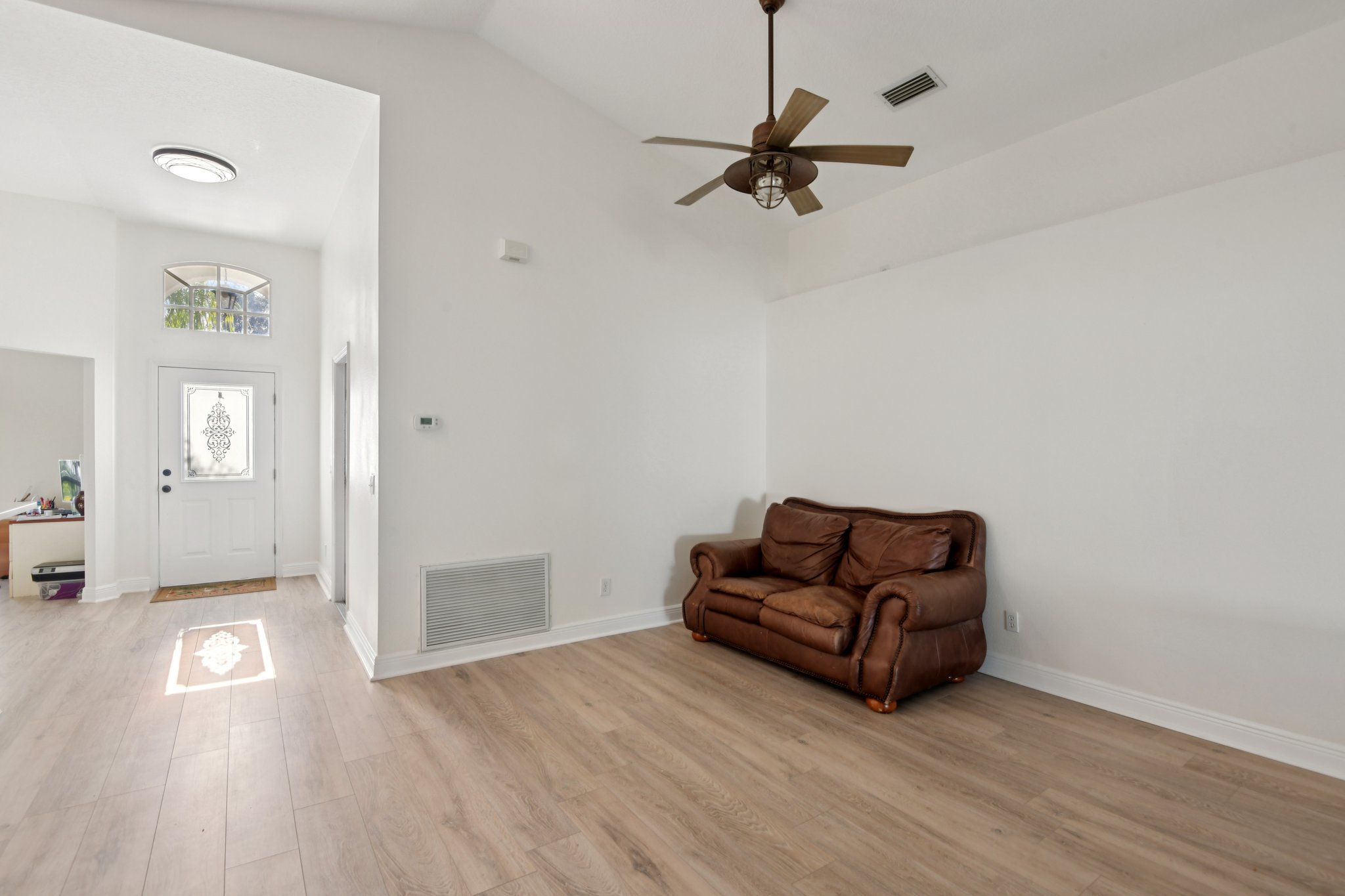 Branchwood Ct-S1212-008.jpg