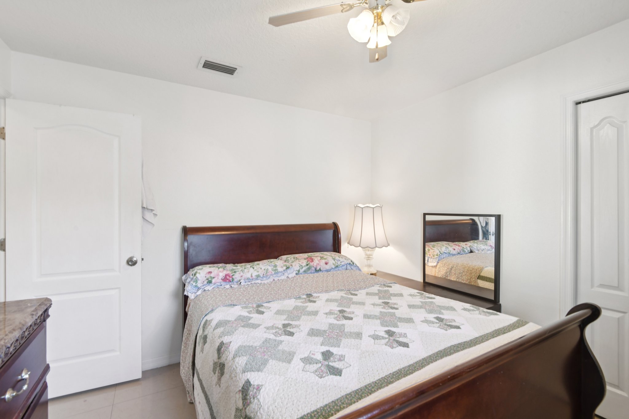 Branchwood Ct-S1212-027.jpg