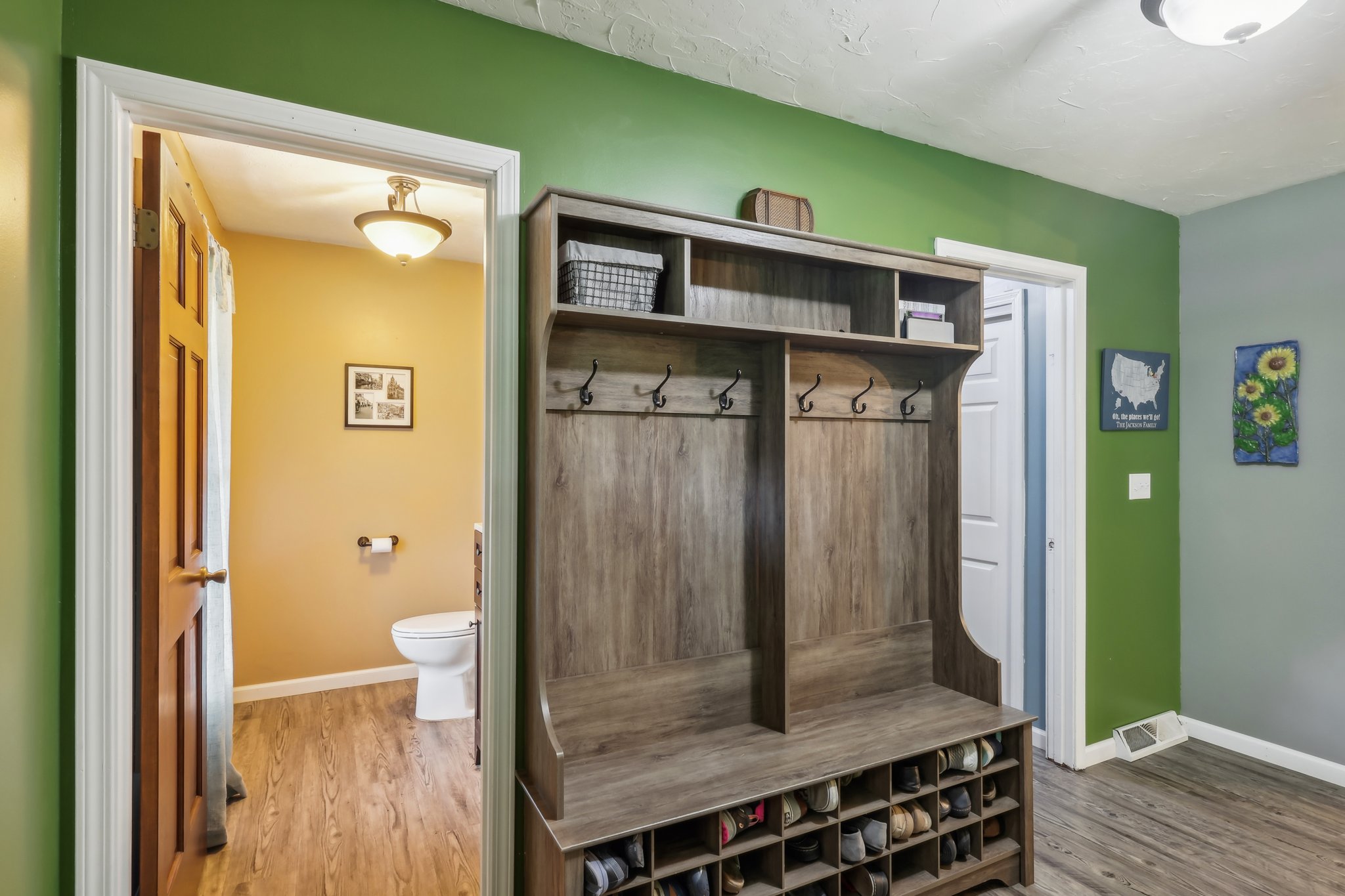 Beechersbrook Ln-043.jpg