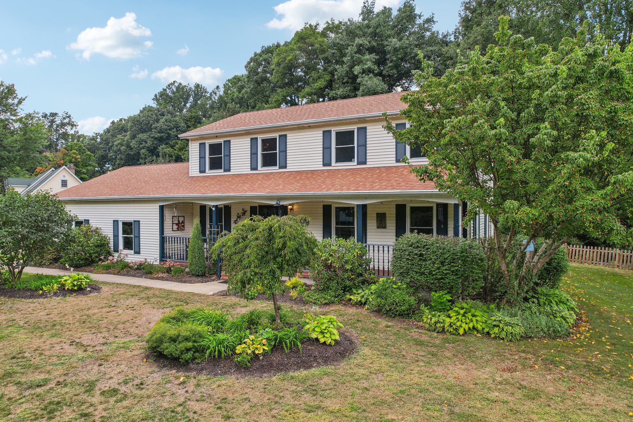 Beechersbrook Ln-064.jpg