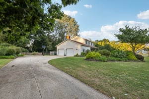 Beechersbrook Ln-001.jpg