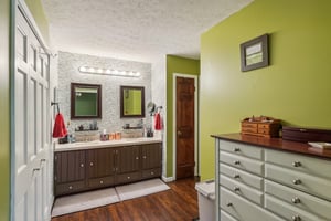 Beechersbrook Ln-030.jpg