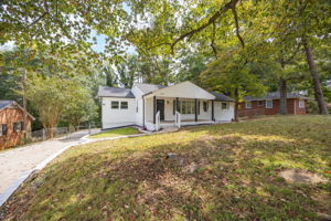 2434 Walkertown Rd-4