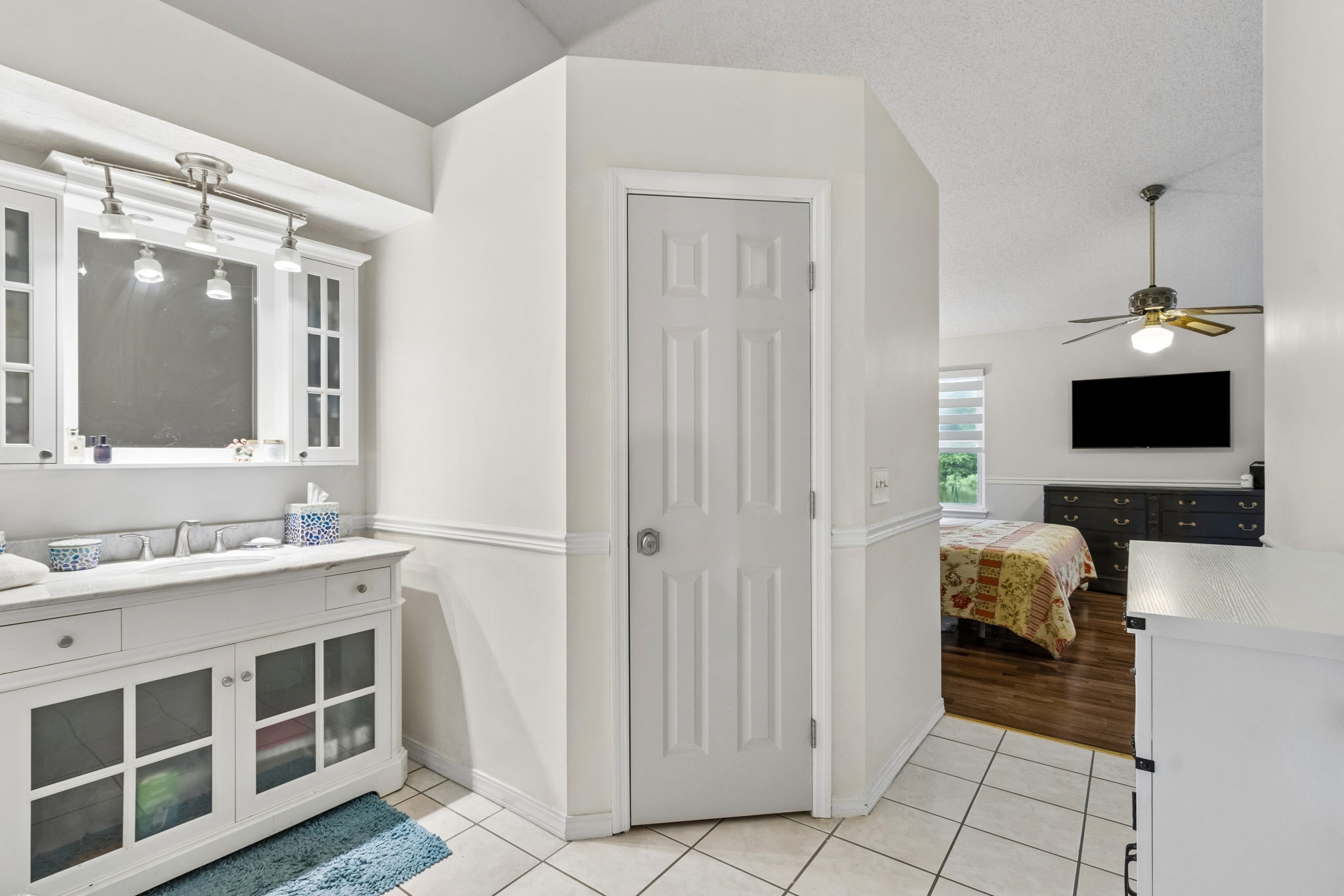 Primary Bedroom/Bathroom