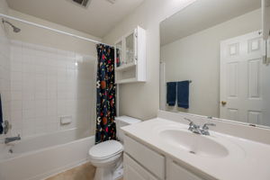  Photo 37