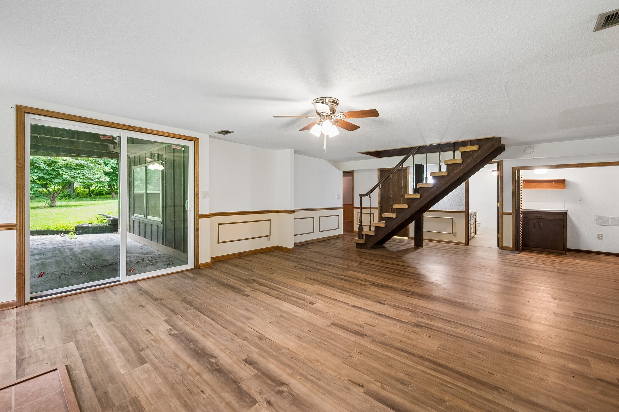 9018 - 24356 W 55th St_009 (2).jpg