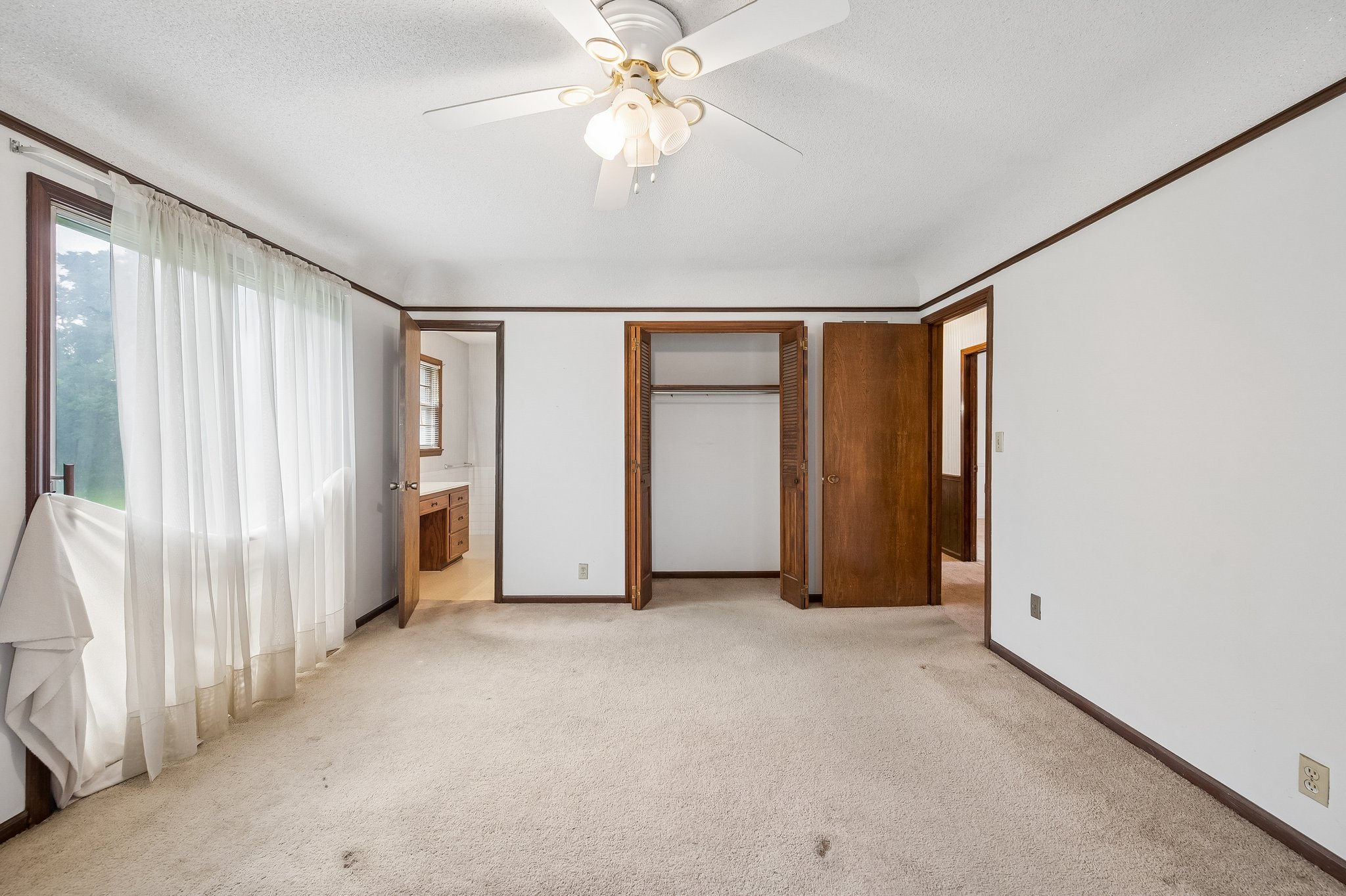 9018 - 24356 W 55th St_016.jpg