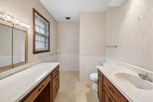 9018 - 24356 W 55th St_017.jpg