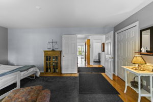  Photo 49