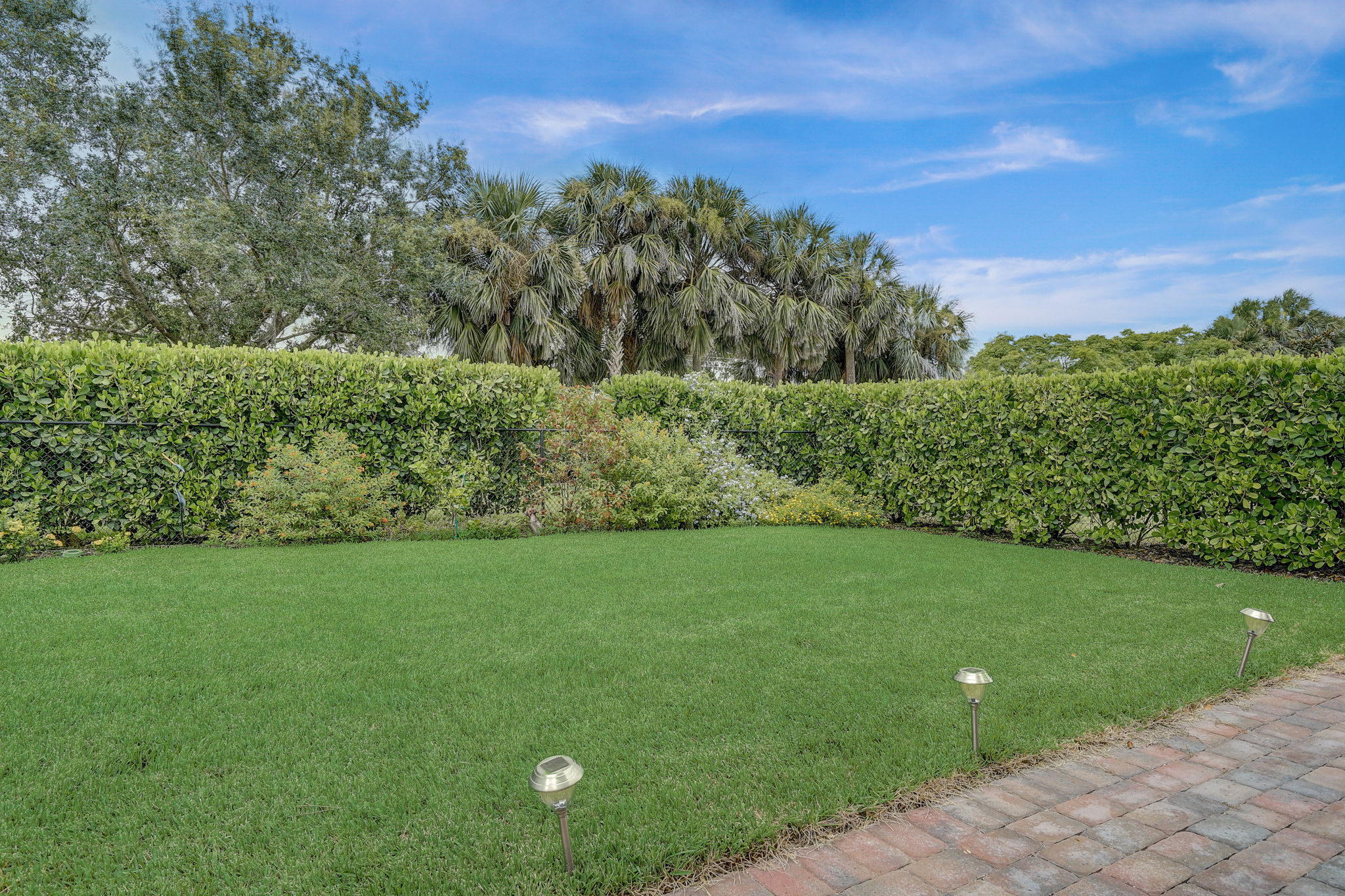 Caslotti Way-032