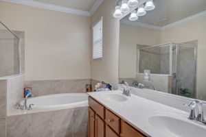 Caslotti Way-021
