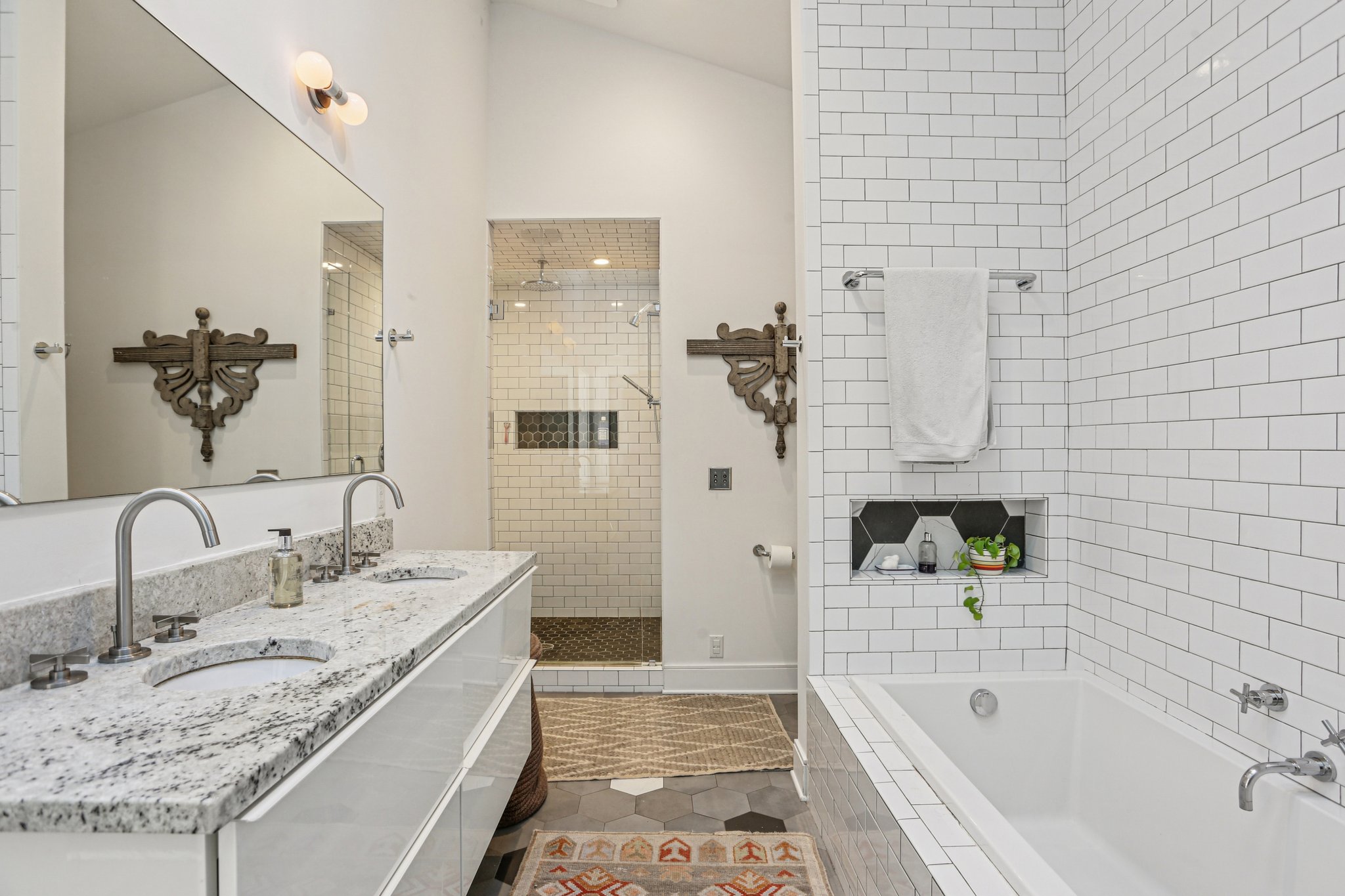 Eastland Ave-S1312-035.jpg