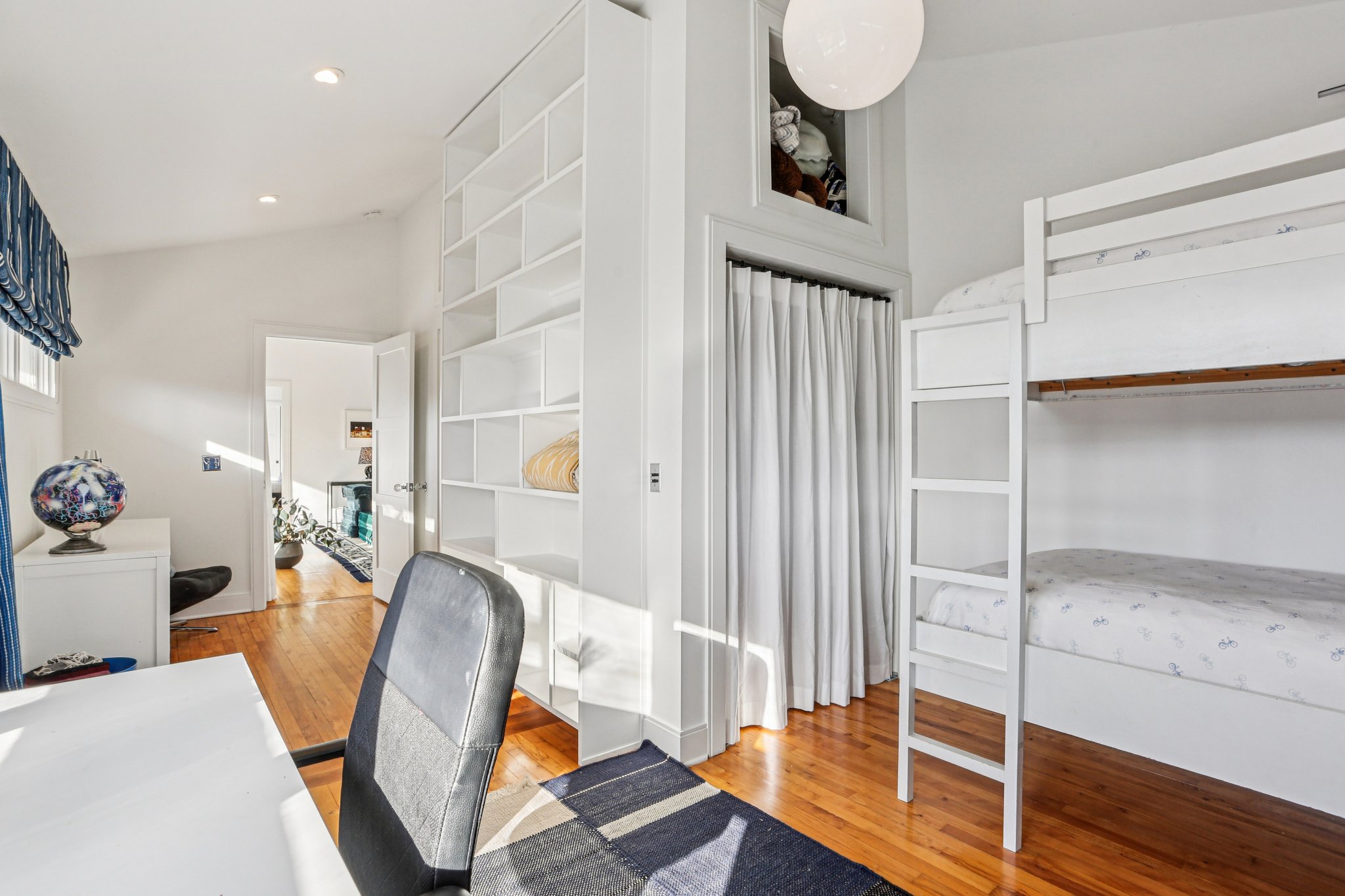 Eastland Ave-S1312-042.jpg