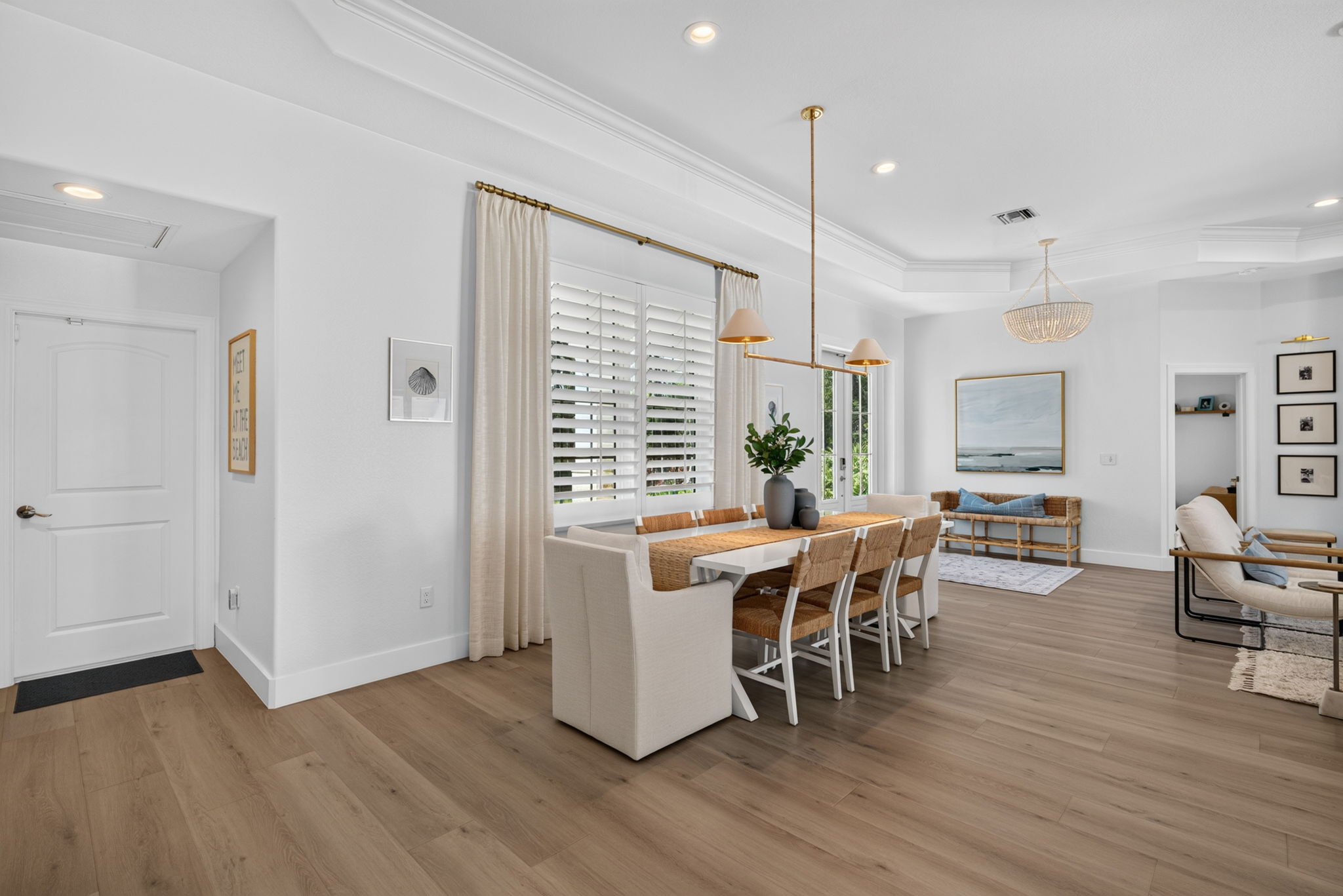 Dining Room 2 of 2