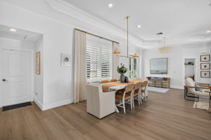 Dining Room 2 of 2