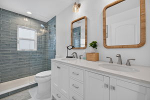 Guest Bathroom 2