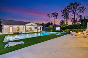 Pool Twilight 4