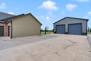  Photo 45