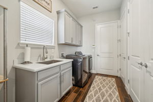 Laundry Facility/Room