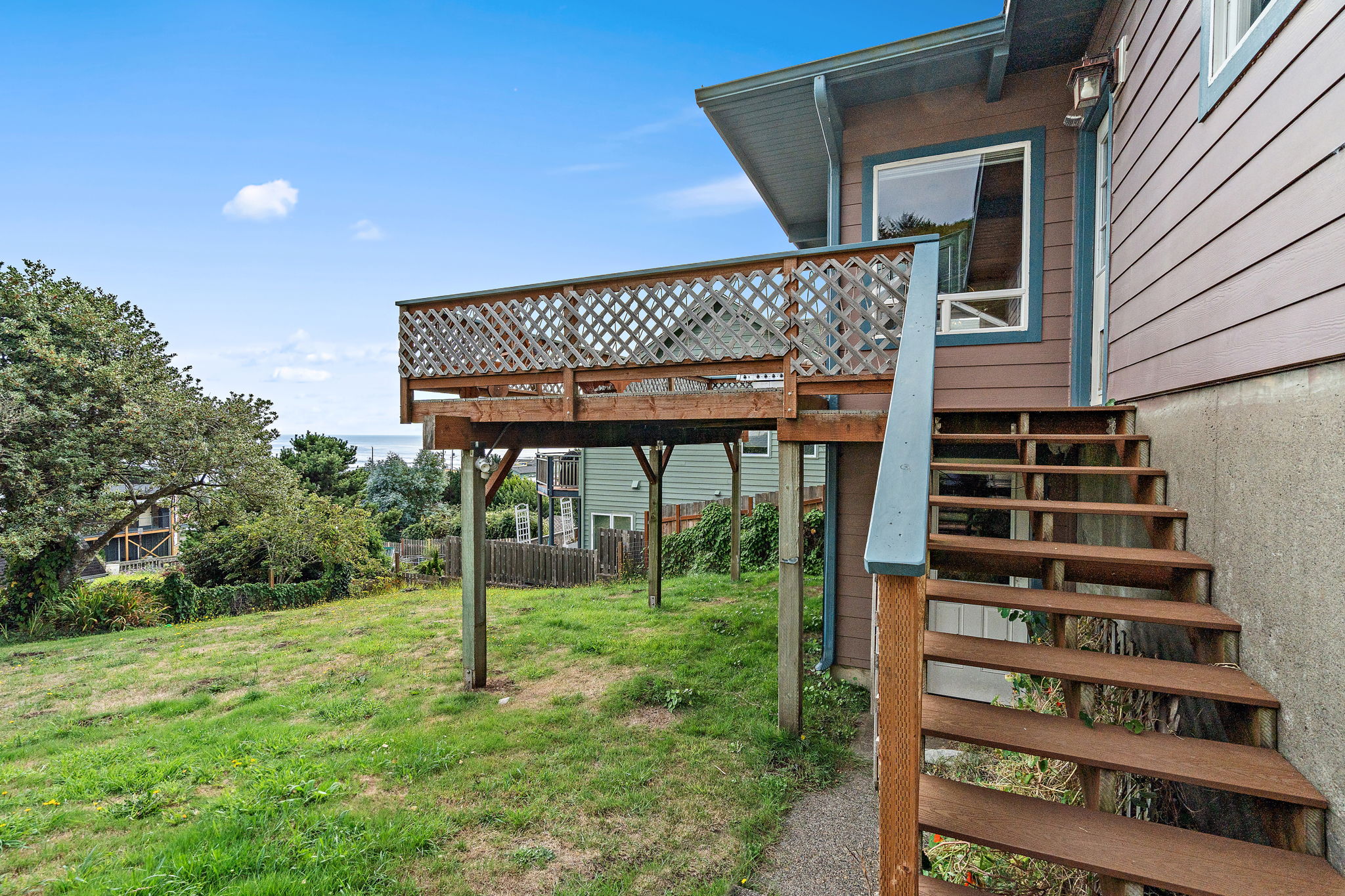 244 E 3RD - 23