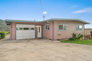 244 E 3RD - 01