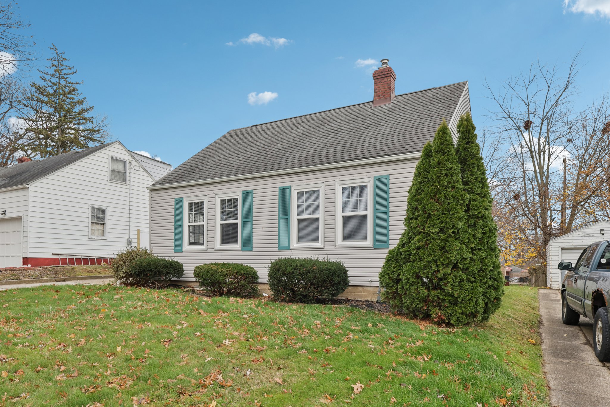 E Catawba Ave-S0112-003.jpg