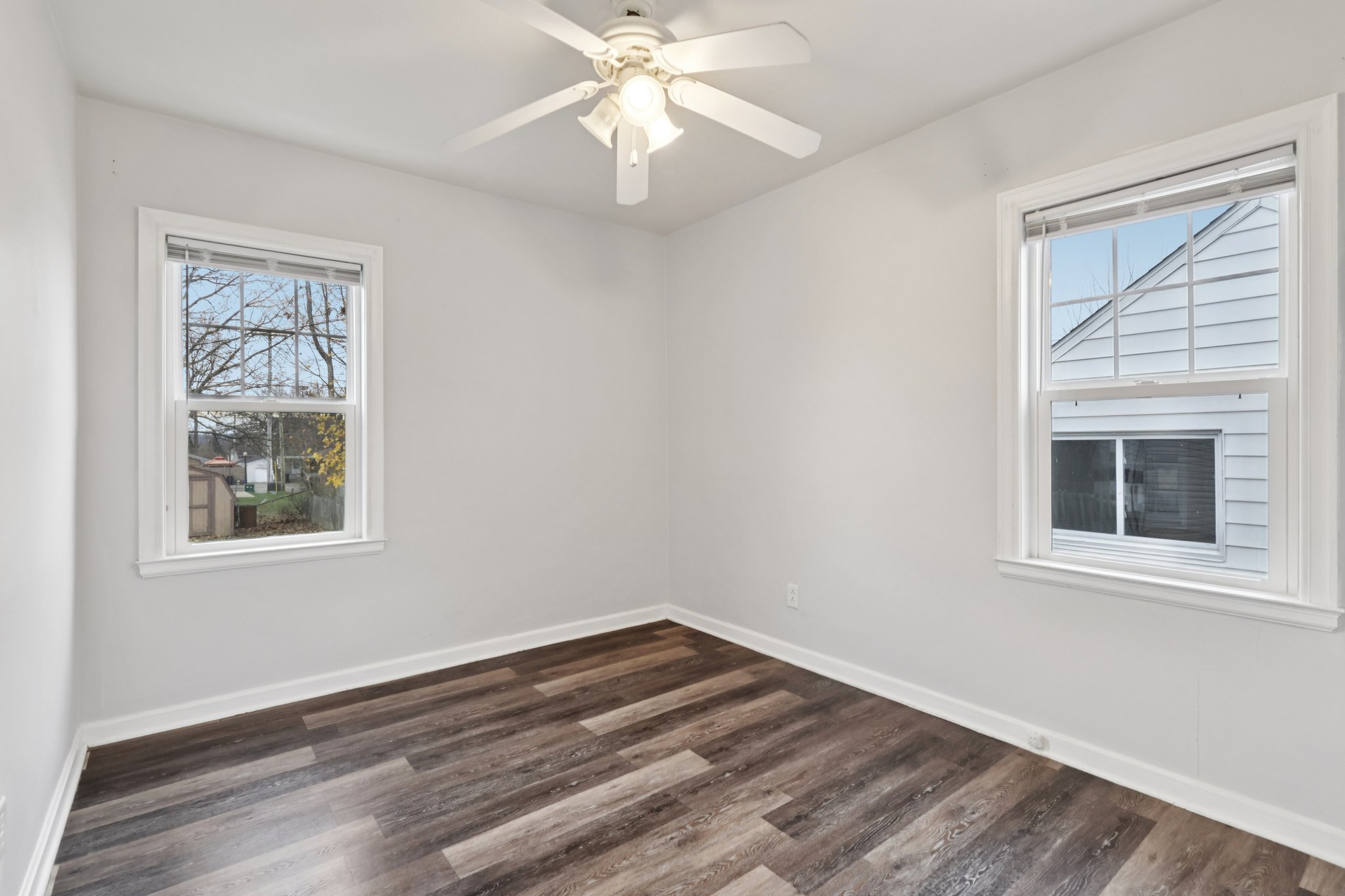 E Catawba Ave-S0112-020.jpg