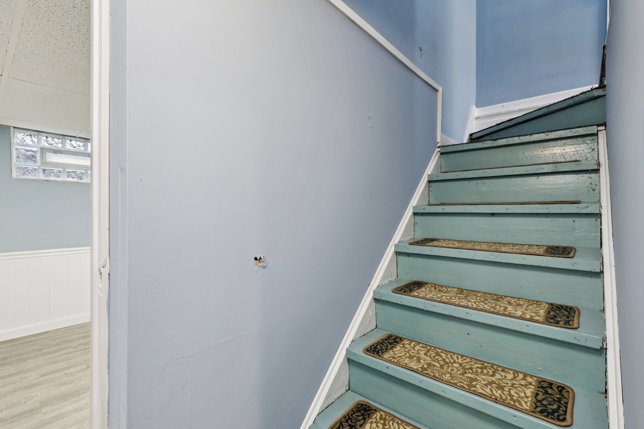 E Catawba Ave-S0112-028.jpg