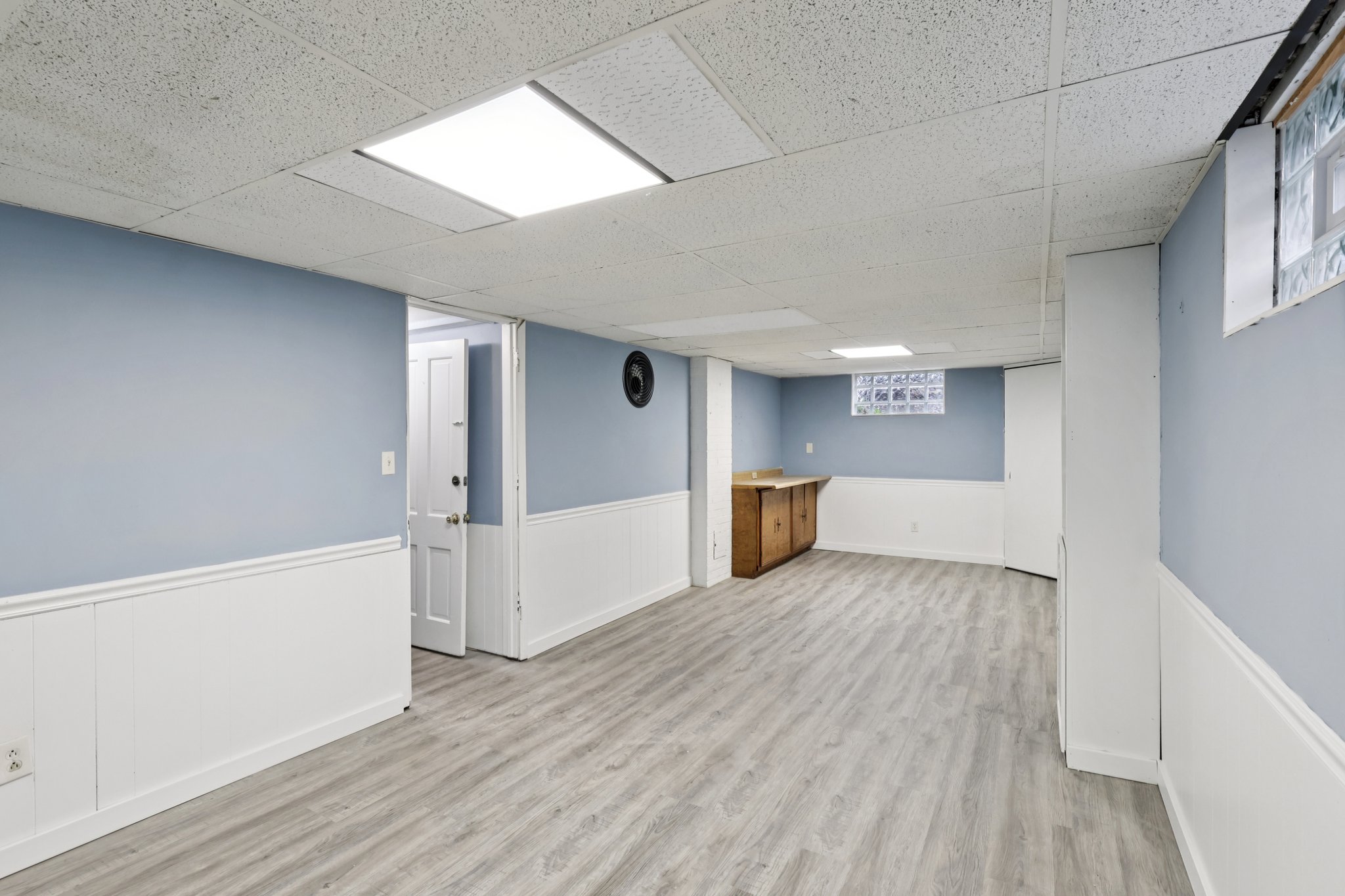 E Catawba Ave-S0112-029.jpg