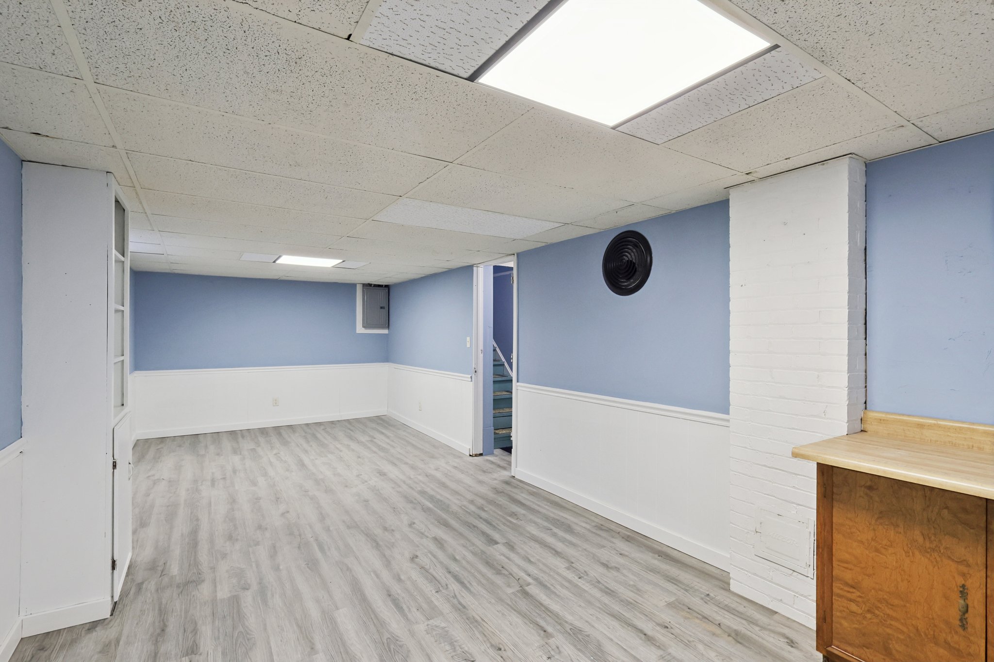 E Catawba Ave-S0112-031.jpg