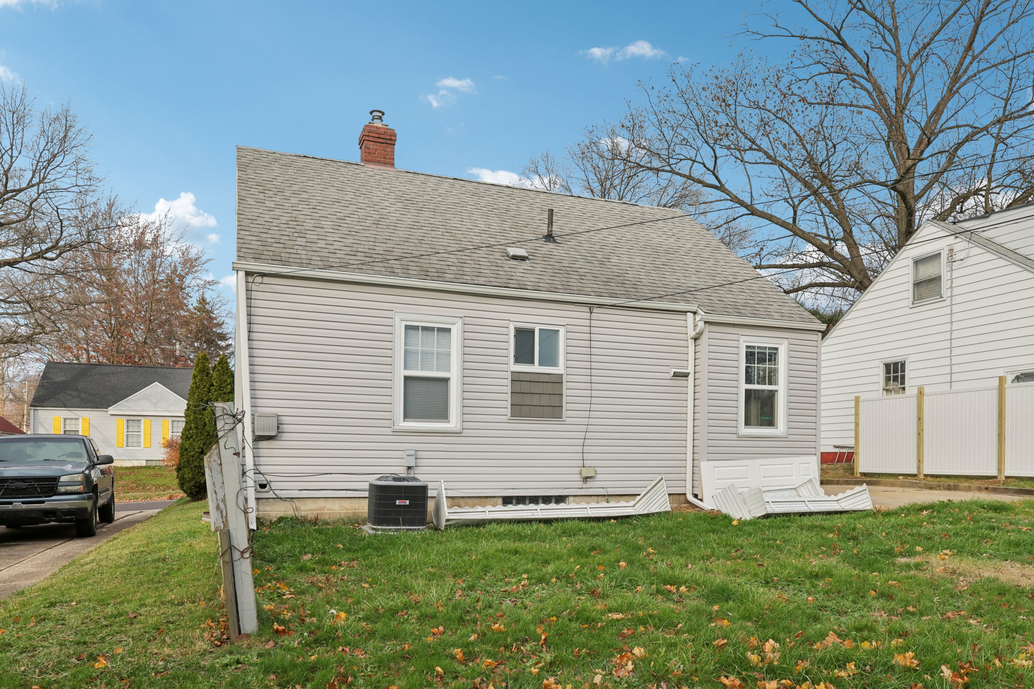 E Catawba Ave-S0112-036.jpg