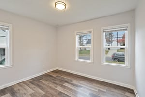 E Catawba Ave-S0112-014.jpg