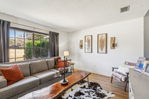 Jessie Lee Ct-S1802-028.jpg