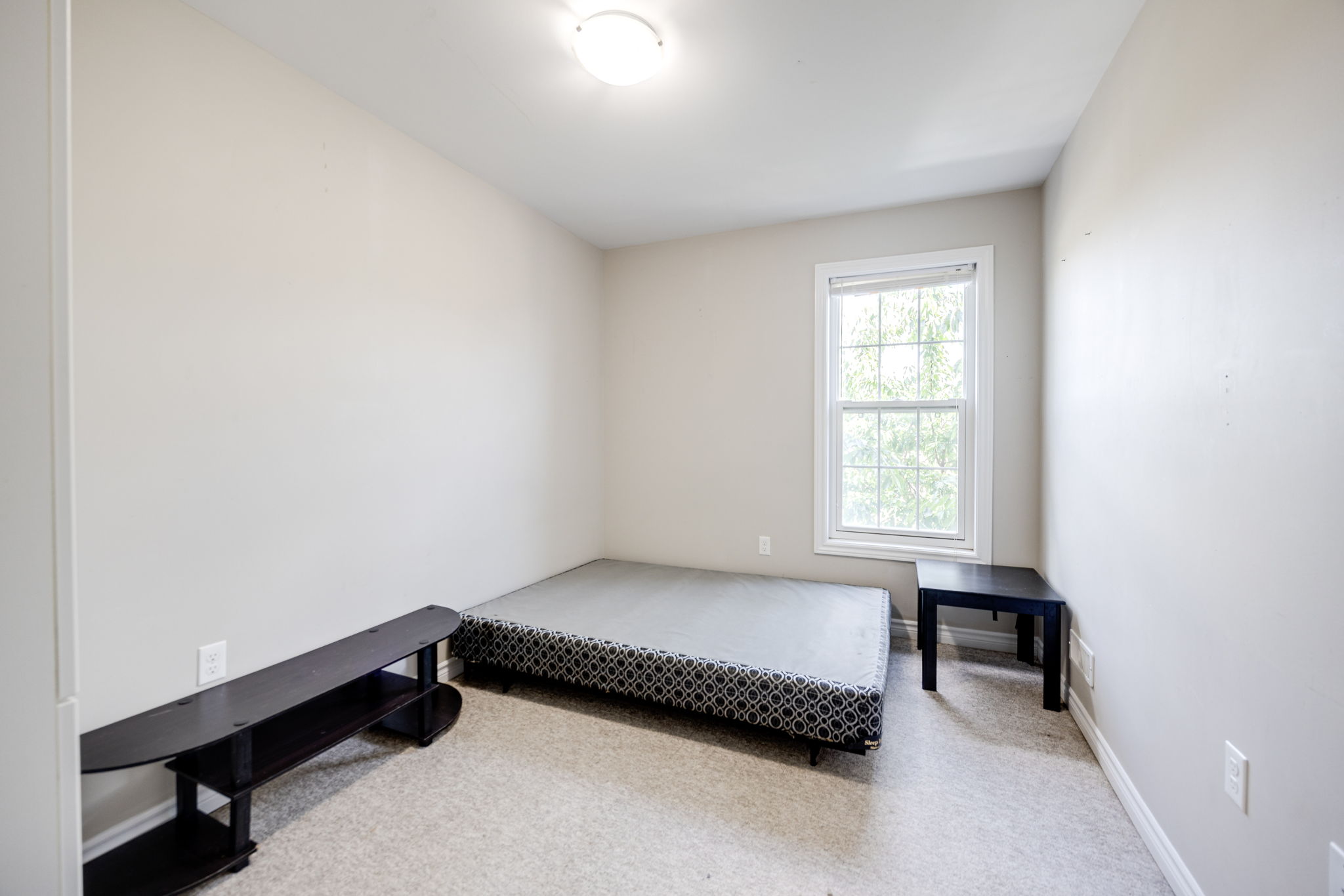 Barrie property showcase — delivered property photograph 17
