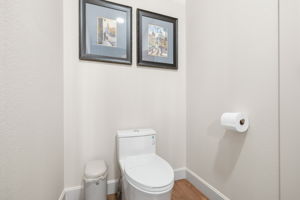  Photo 51