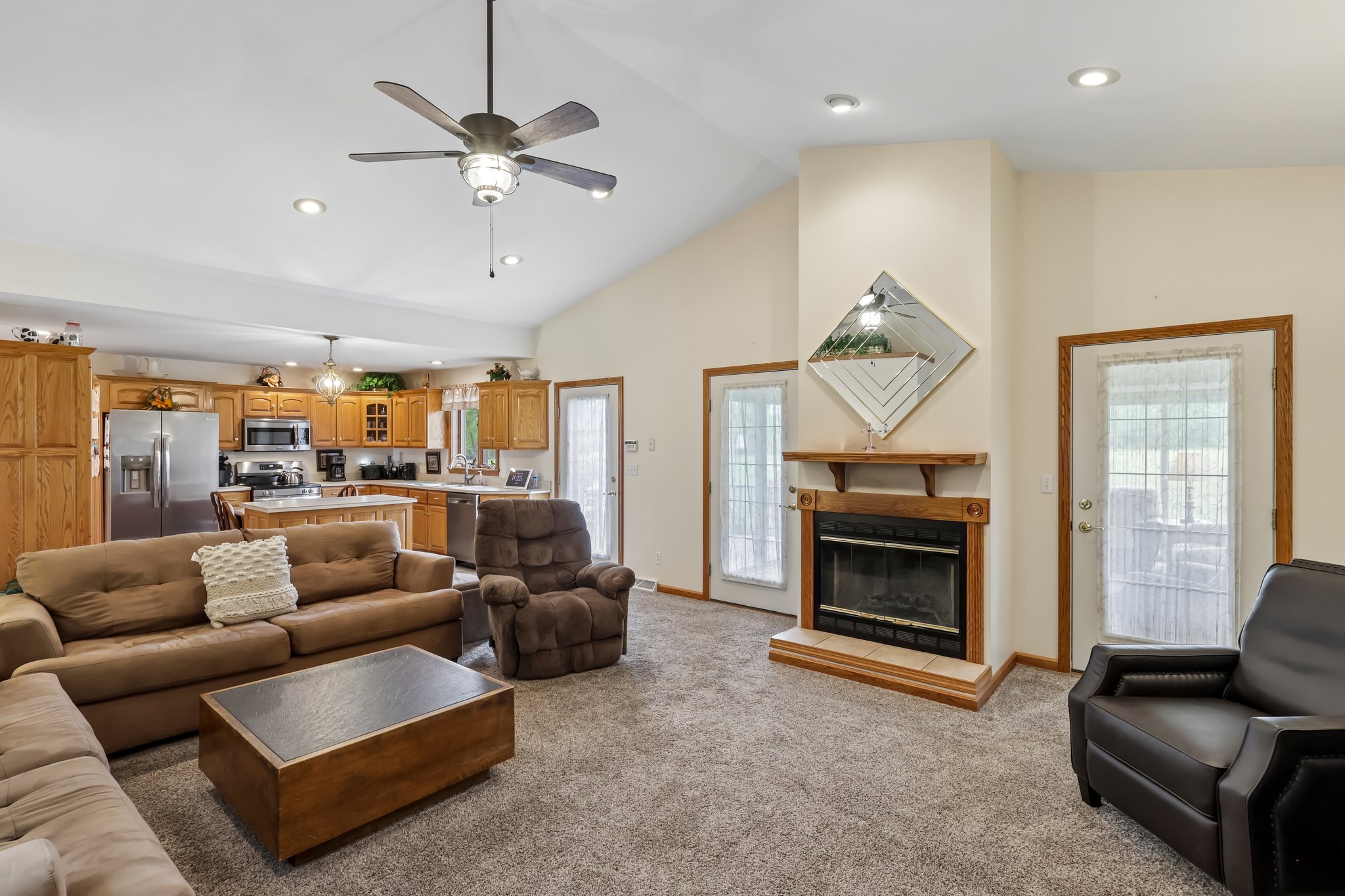 W Beechwood Rd-S2305-019.jpg