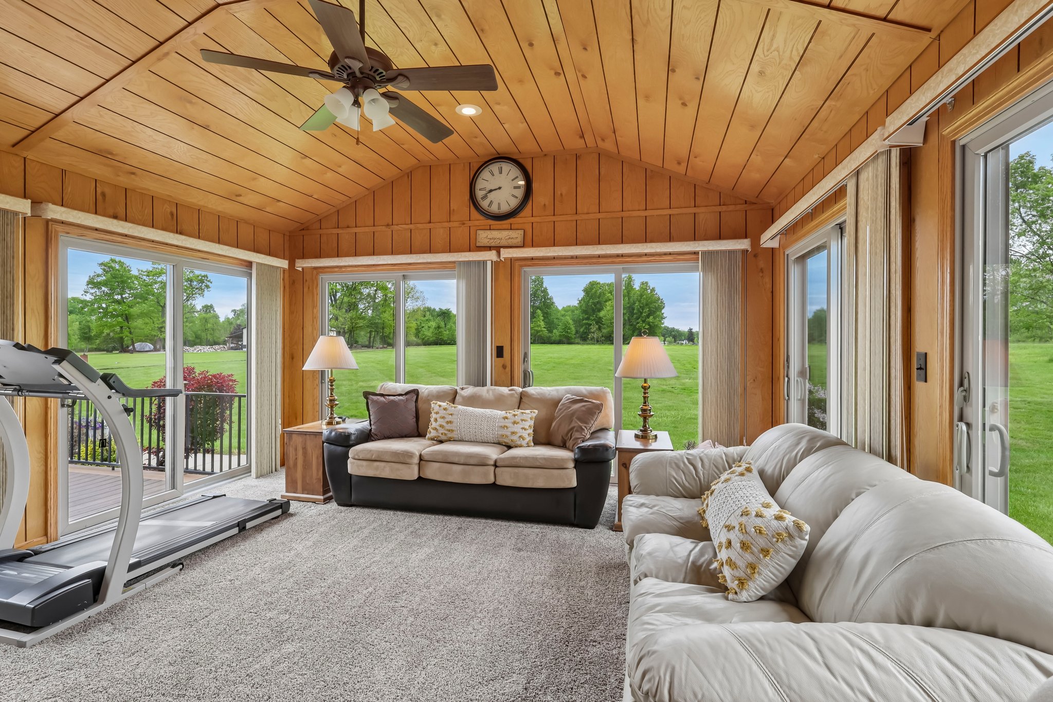 W Beechwood Rd-S2305-047.jpg