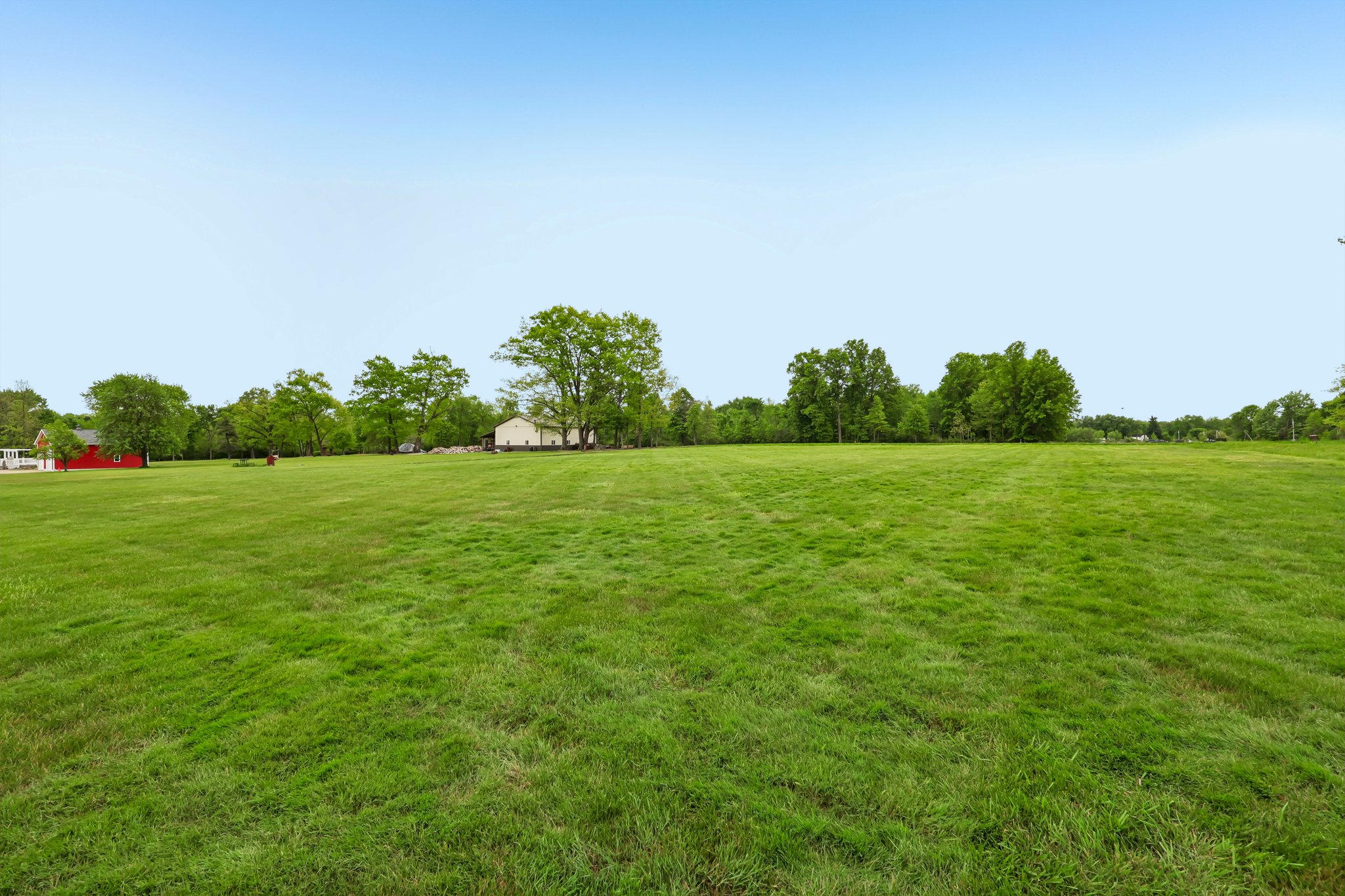 W Beechwood Rd-S2305-057.jpg