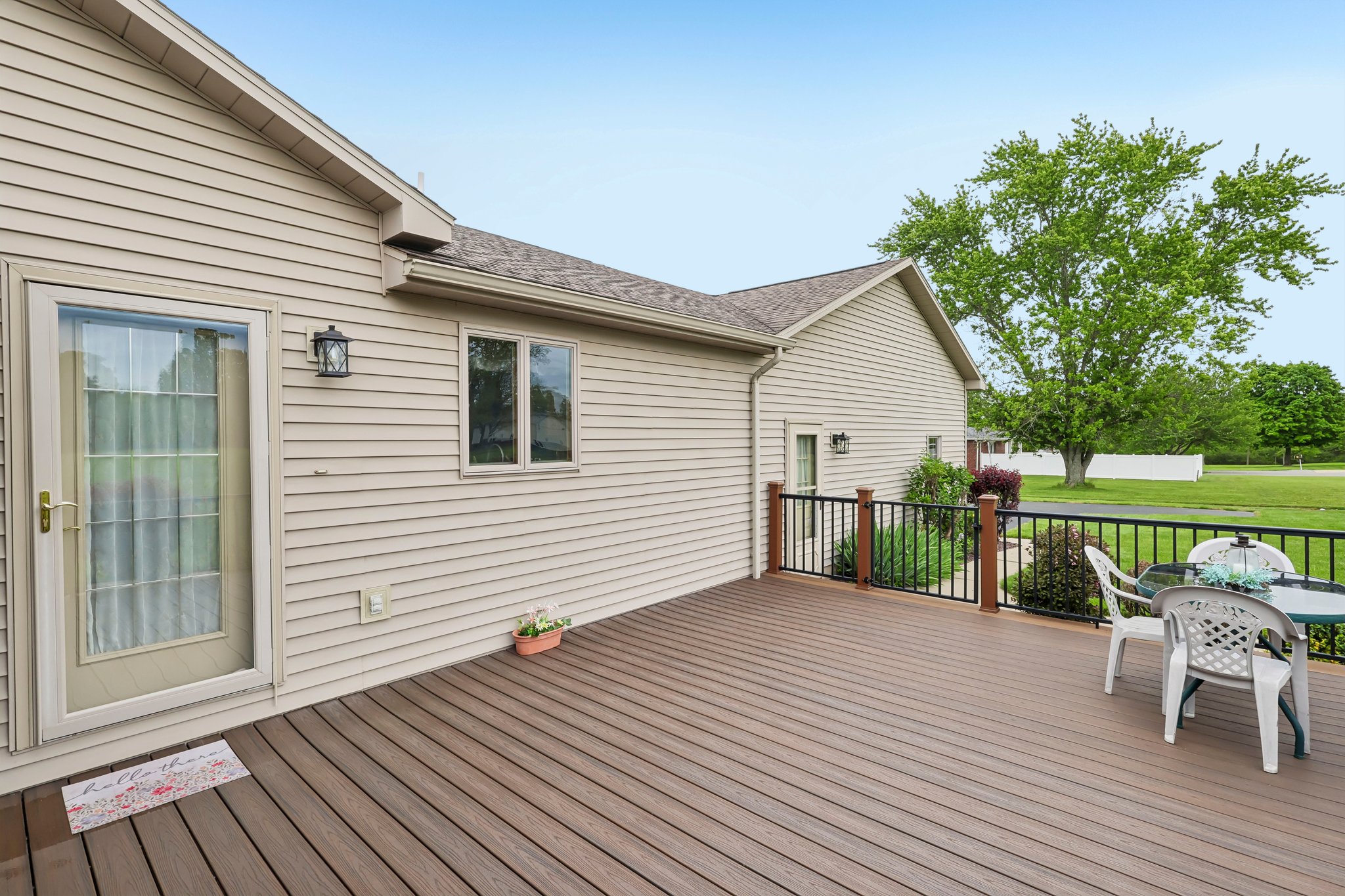 W Beechwood Rd-S2305-060.jpg