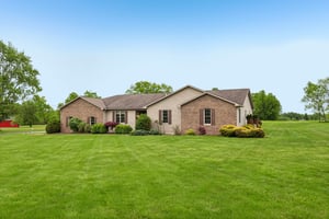 W Beechwood Rd-S2305-001.jpg