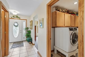 W Beechwood Rd-S2305-012.jpg