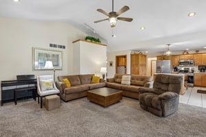 W Beechwood Rd-S2305-016.jpg