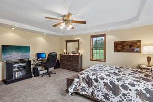 W Beechwood Rd-S2305-033.jpg