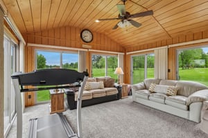 W Beechwood Rd-S2305-048.jpg